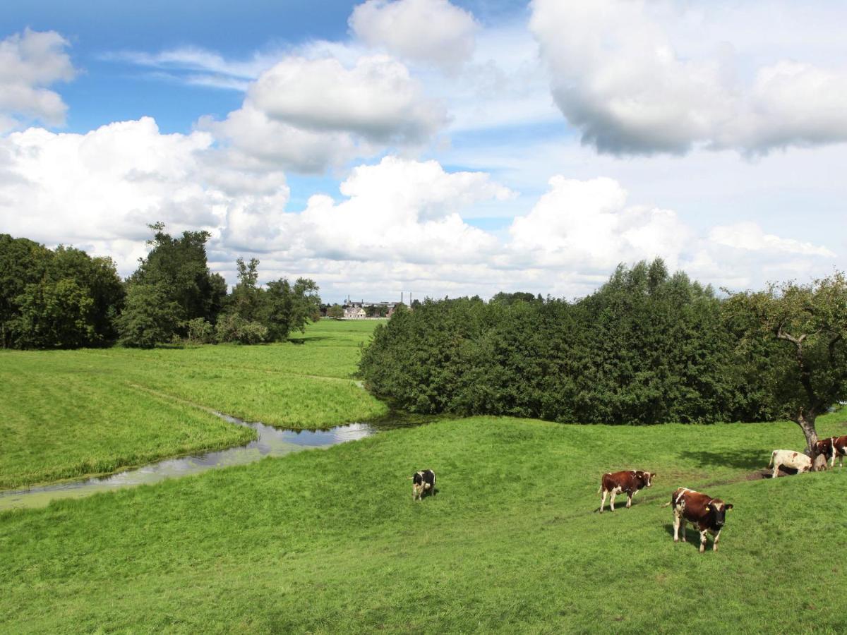 Quaint Farmhouse Near River In Oosterwijk เลียร์ดัม ภายนอก รูปภาพ