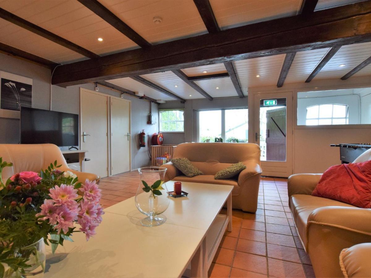 Quaint Farmhouse Near River In Oosterwijk เลียร์ดัม ภายนอก รูปภาพ